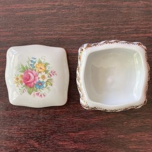 Limoges porcelain trinket box